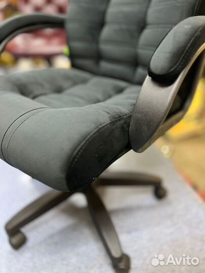 Компьютерное кресло
