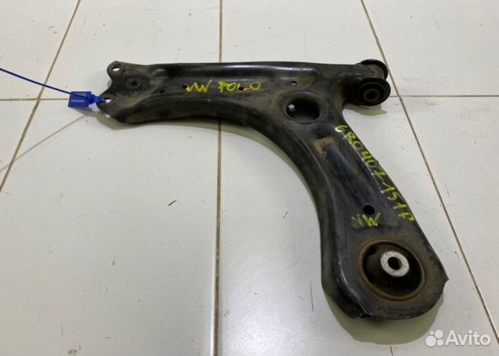 Рычаг нижний передний левый Volkswagen Polo