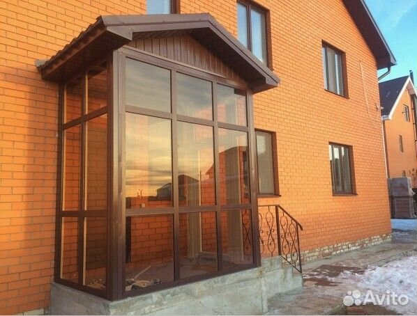 Остекление входной группы