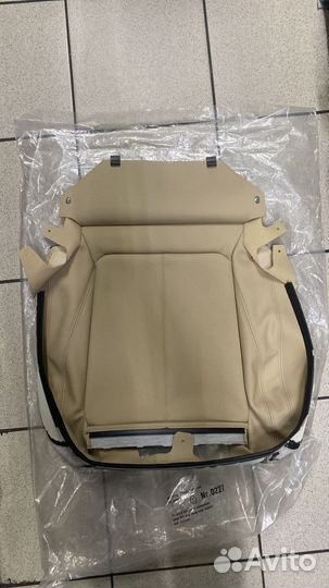 Обивка спортивного сиденья иск.кожа BMW