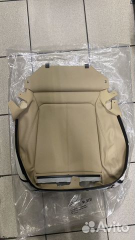 Обивка спортивного сиденья иск.кожа BMW