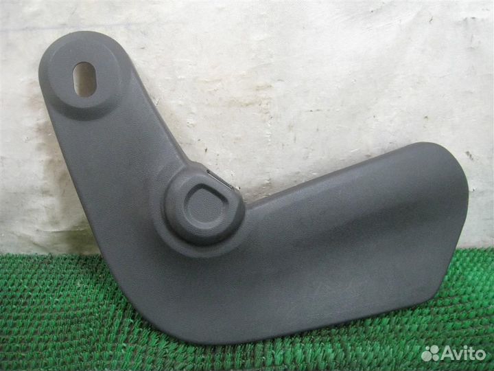 Накладка сиденья Citroen Berlingo B9 2011