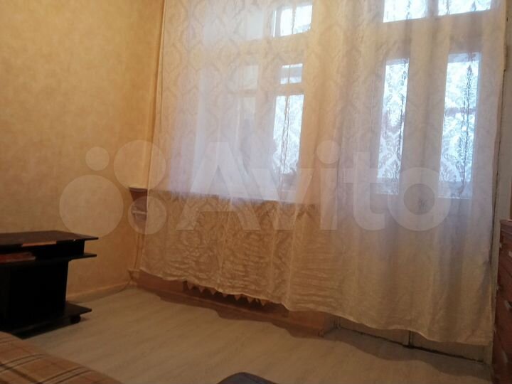 Комната 9 м² в 4-к., 3/5 эт.