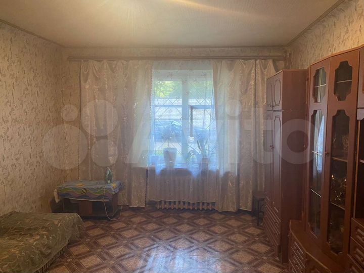 Комната 20 м² в 2-к., 1/2 эт.