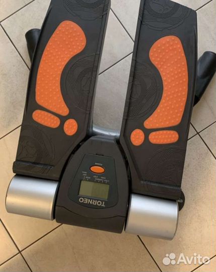 Тренажер степпер поворотный torneo