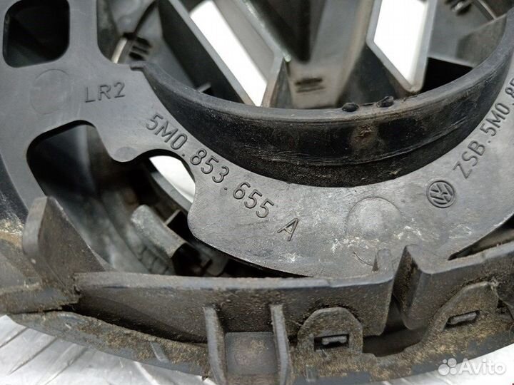 Б/У Б/У Решетка радиатора 5M0853651A VAG