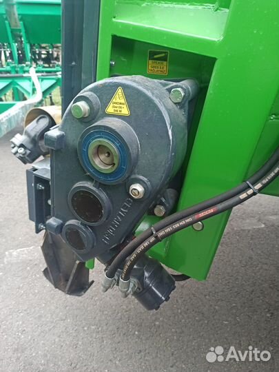 Разбрасыватель удобрений IZELMAK KG-15, 2023