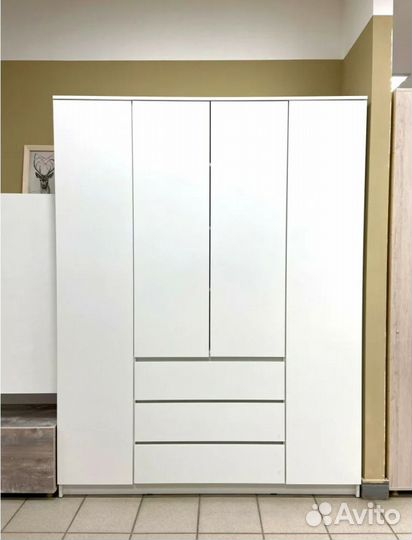 Шкаф распашной 1600 им белый