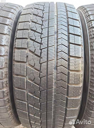 Bridgestone Blizzak VRX 235/50 R18 97V