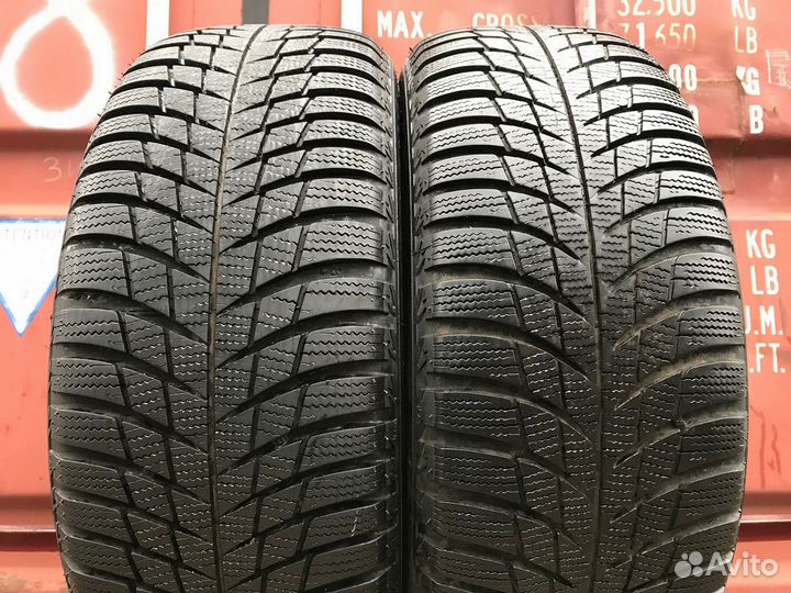 Bridgestone Blizzak LM-001 205/55 R16