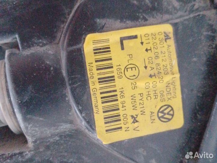 Фара левая vw гольф5