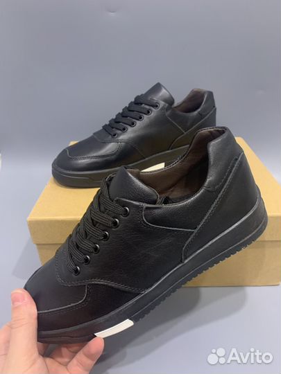 Кеды из натуральной кожи