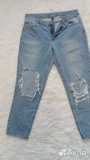 Джинсы с дырками
