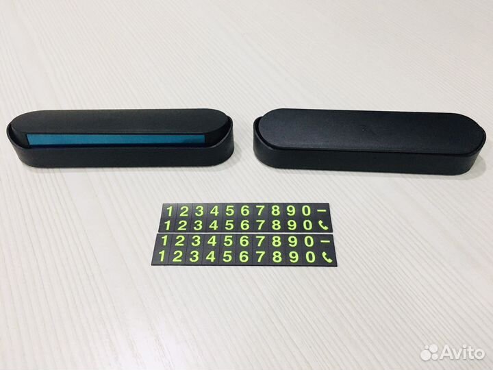 Табличка с номером телефона