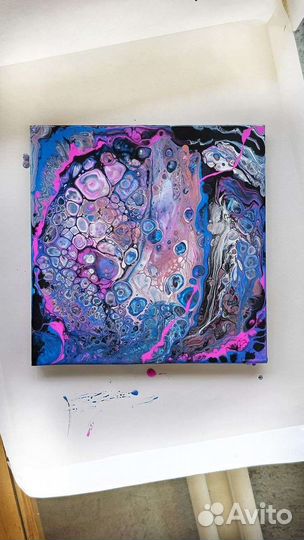 Картины флюид арт