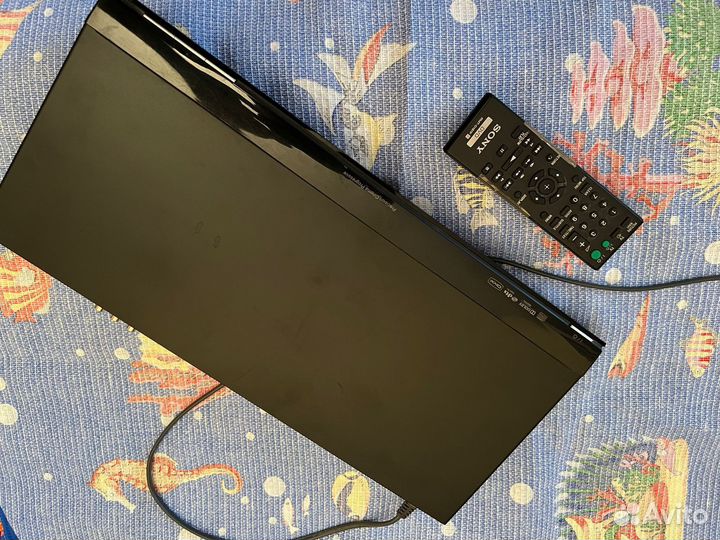 DVD-плеер Sony DVP-NS728H