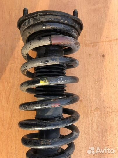 Амортизатор передний Hyundai Sonata Ef