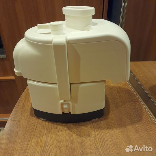 Соковыжималка 