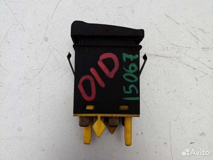 Кнопка птф задняя Audi А6 С4