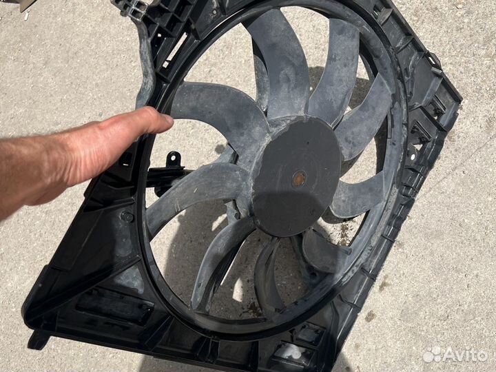 Вентилятор охлаждения на BMW x5 X6M e70 e71