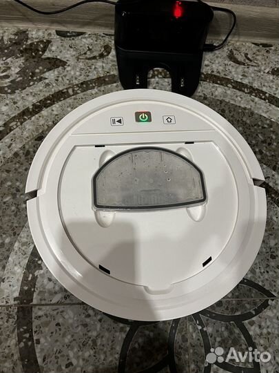 Робот пылесос новый