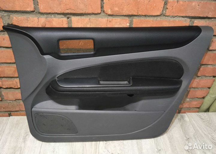 Обшивка передняя Ford Focus 2 2009