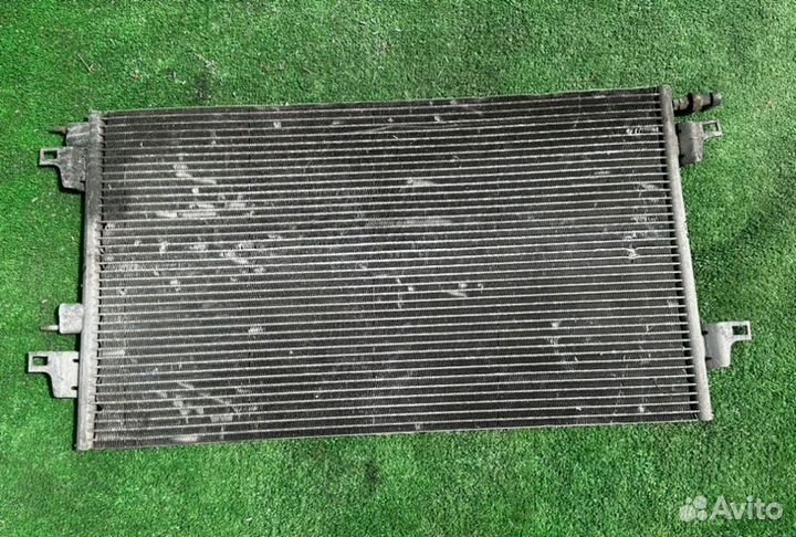 Радиатор кондиционера Renault Laguna 1.8 1999