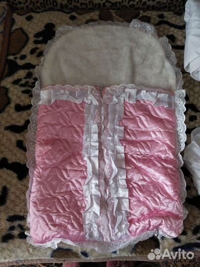 Конверт на выписку для девочки с мехом новый