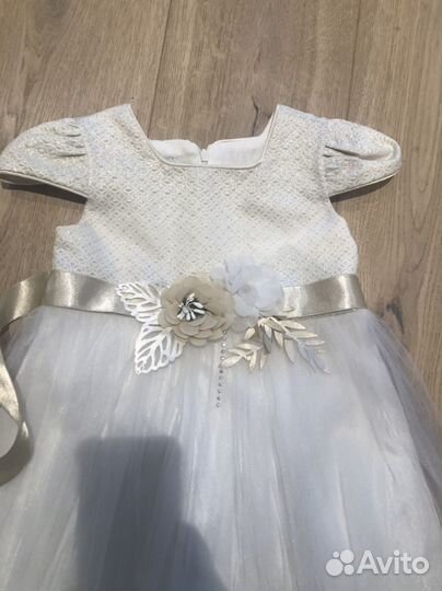 Платье нарядное размер 110