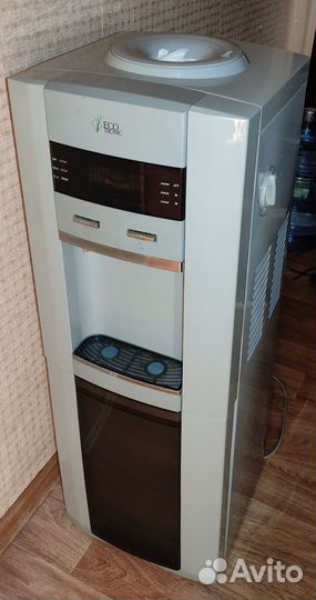 Кулер для воды