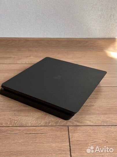 Sony PS4 slim 1tb 2 Геймпада