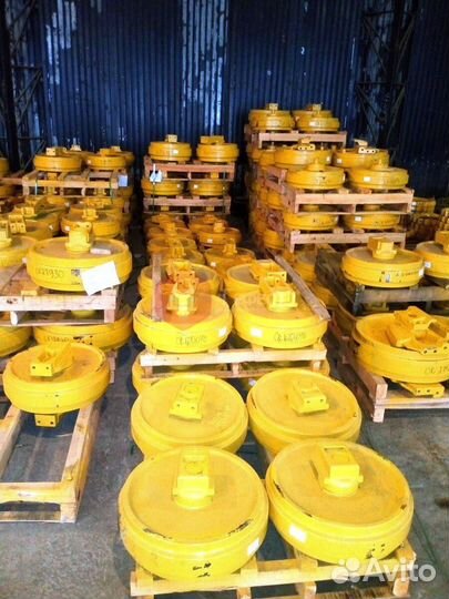 Ленивец Hitachi ZX290LCN-5B 9306002