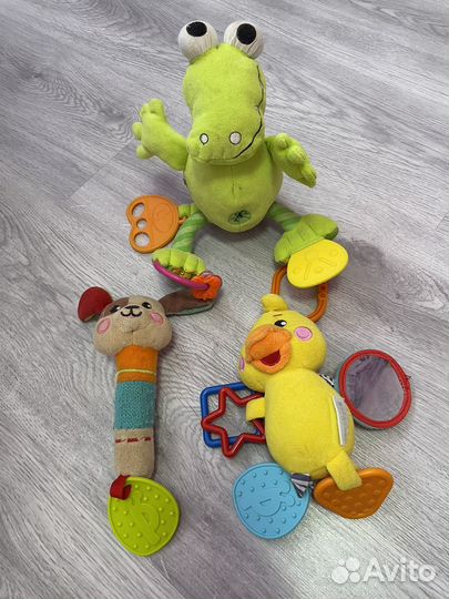 Развивающие игрушки для малышей