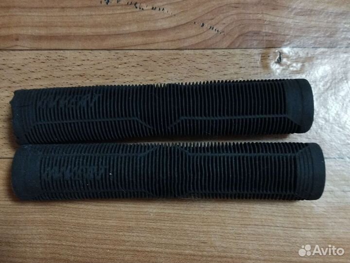 Грипсы для трюкового самоката