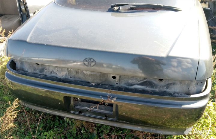 Задний бампер toyota mark II jzx90