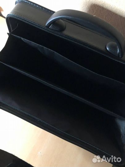 Мужская кожаная сумка через плечо с ручками