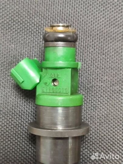 Форсунка топливная Mitsubishi Lancer