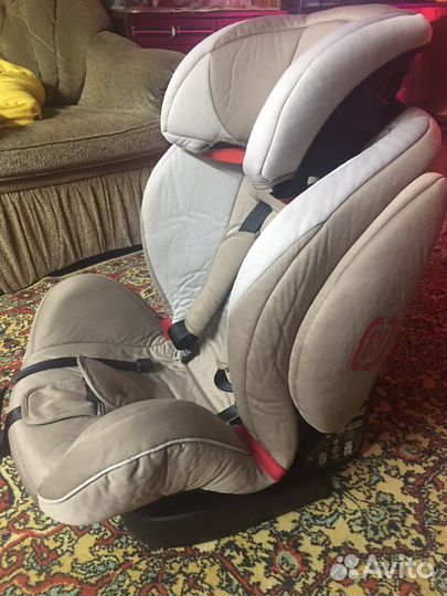 Автомобильное кресло cam
