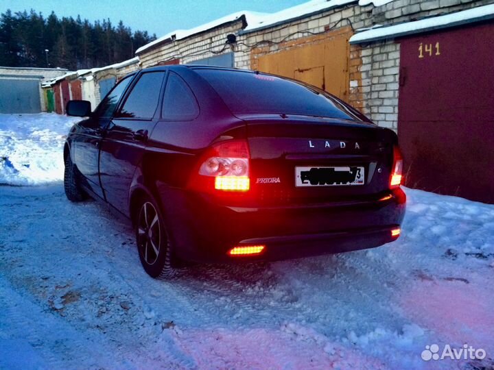 Катафоты Led заднего бампера Ваз (Приора 21704)