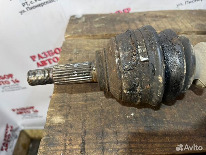 Передний левый привод Renault Logan 2