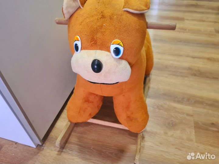 Детская игрушка качалка