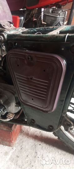 Бардачок иж 4