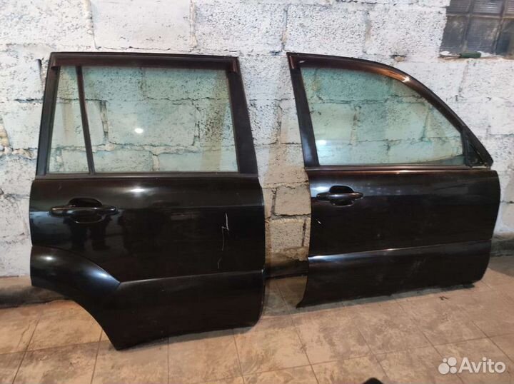 Дверь передняя правая Toyota Land Cruiser Prado120