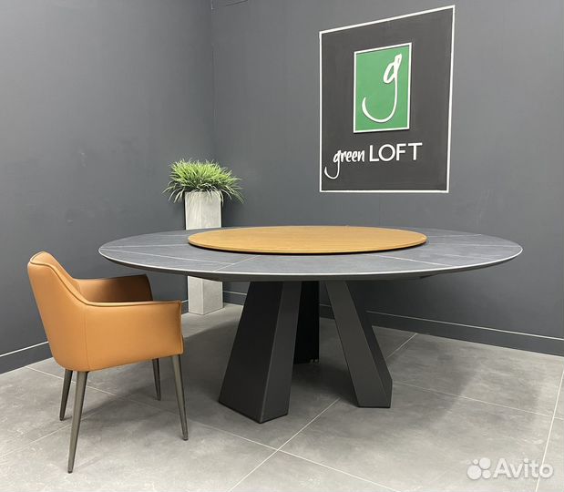 Стол из керамогранита круглый