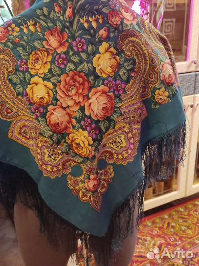 Павловопосадский платок Незнакомка