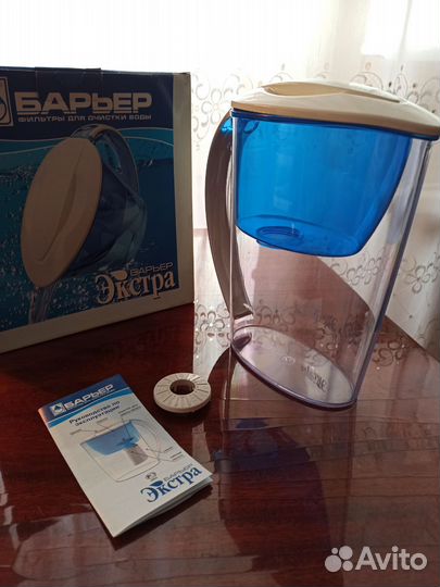 Фильтр-кувшин для очистки воды Барьер