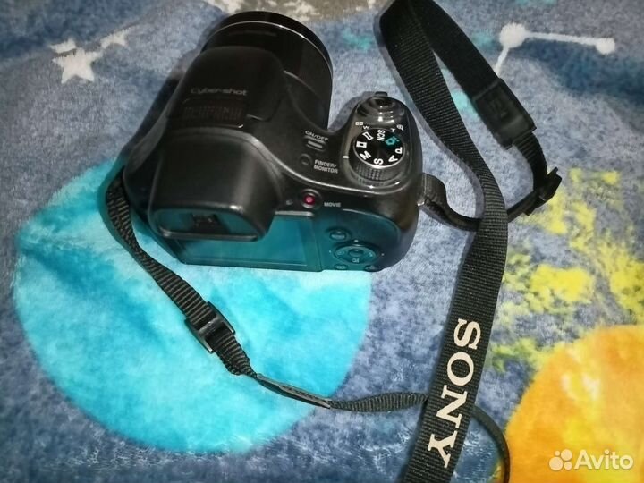 Зеркальный фотоаппарат