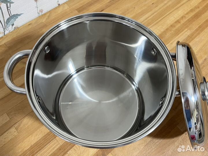 Кастрюля из нержавейки 7л