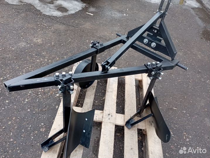 Плуг 2х-корпусный к минитрактору(1 и 3 точки)