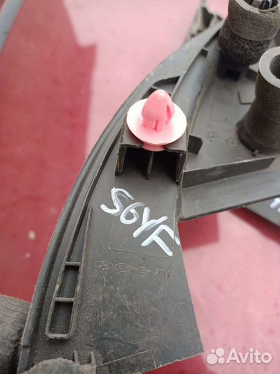 Крышка зеркала внутренняя Hyundai Sonata 6 YF